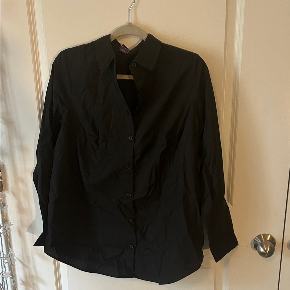 Roaman's Elegant Black Button-Down Shirt